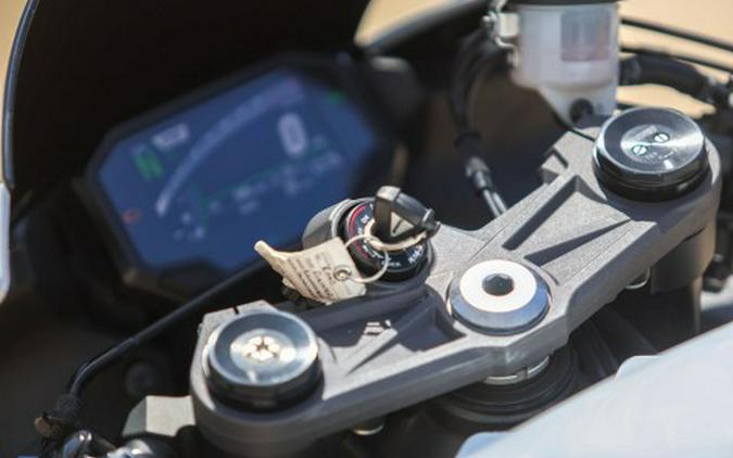 2025 Kawasaki Ninja® ZX™-6R KRT Edition ABS