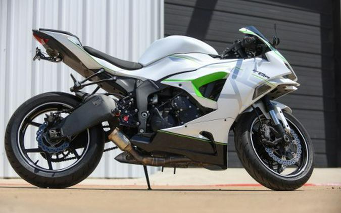 2025 Kawasaki Ninja® ZX™-6R KRT Edition ABS