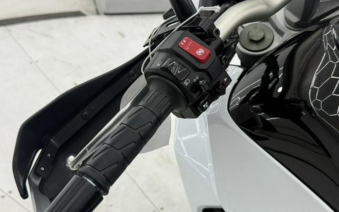2026 Kawasaki KLE500 SE ABS