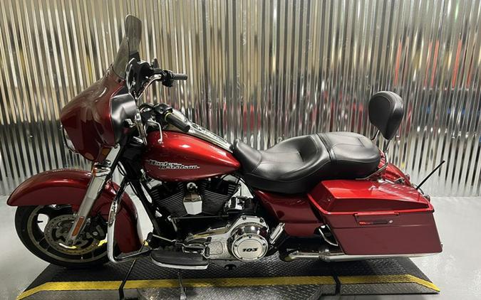 2013 Harley-Davidson FLHX - Street Glide FLHX