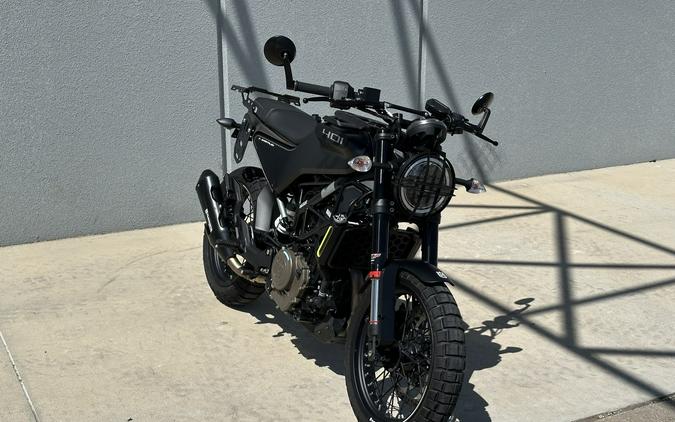 2022 Husqvarna Svartpilen 401
