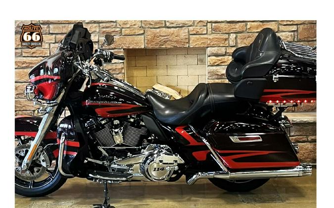 2017 Harley-Davidson CVO Limited Black Garnet & Electric Red Pearl with Carb