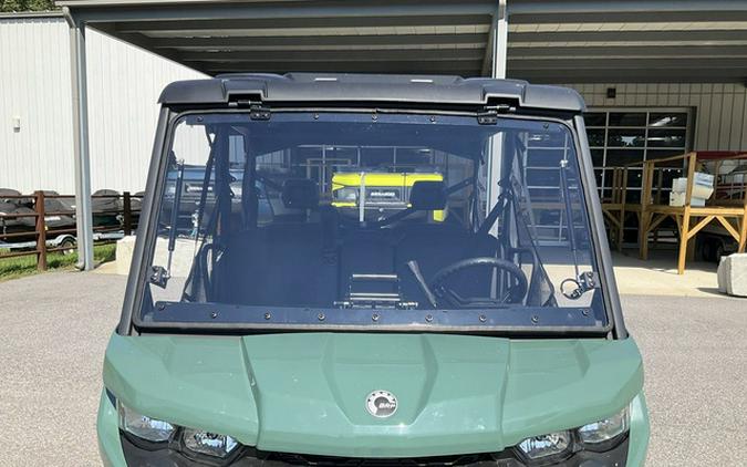 2025 Can-Am Defender MAX HD7