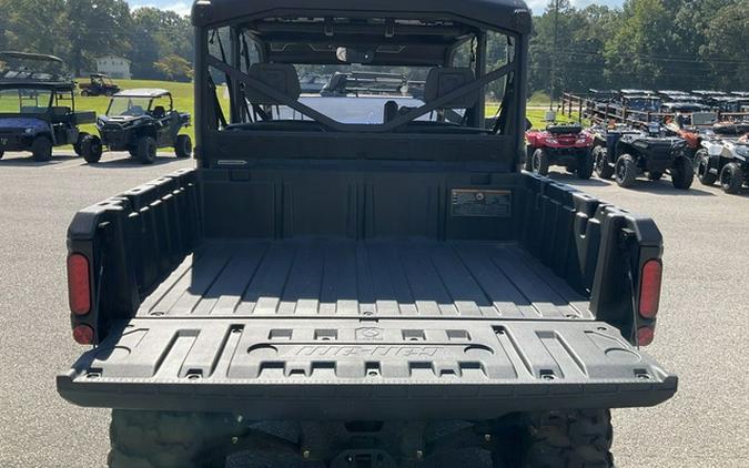 2025 Can-Am Defender MAX HD7