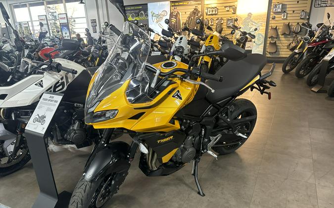 2026 Triumph Tiger 800 Sport