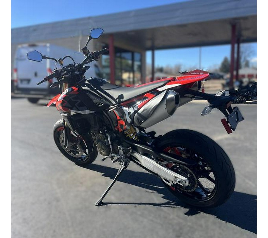 2024 Ducati Hypermotard 698 Mono RVE Graffiti livery