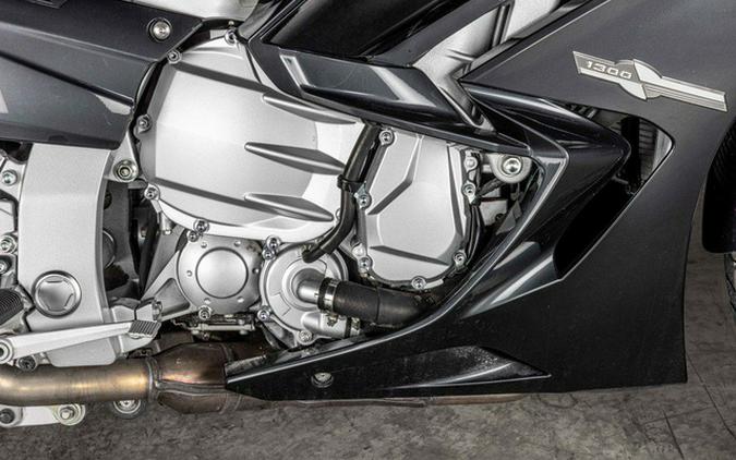 2021 Yamaha FJR 1300ES