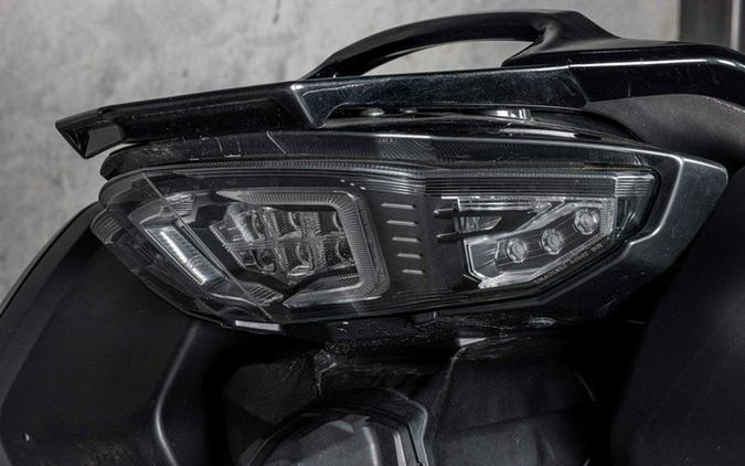 2021 Yamaha FJR 1300ES