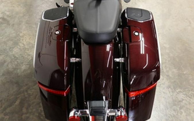 2026 Indian Challenger Limited 112 W/Powerband Audio Crimson