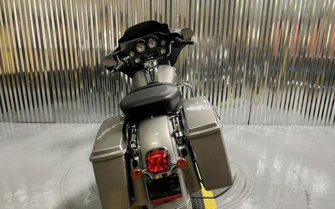 2009 Harley-Davidson FLHX - Street Glide FLHX