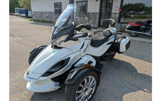 2013 Spyder ST Limited - SE5 - Can-Am