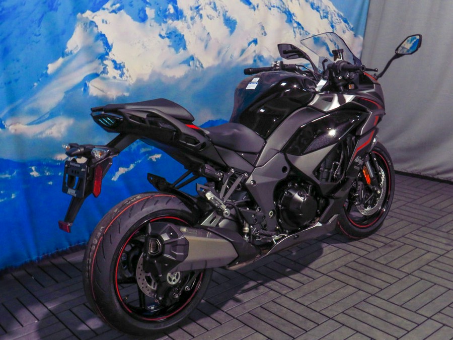 2024 Kawasaki Ninja® 1000SX ABS