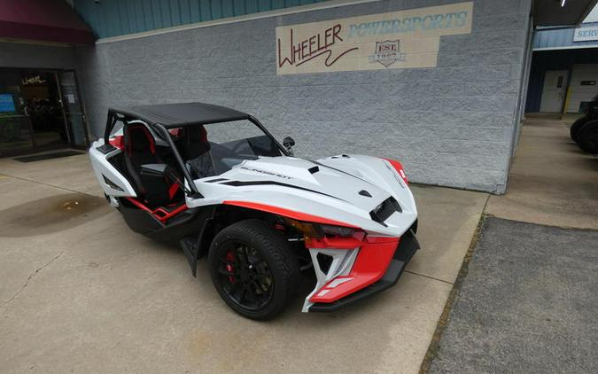 2024 Polaris Slingshot ROUSH® Edition Manual