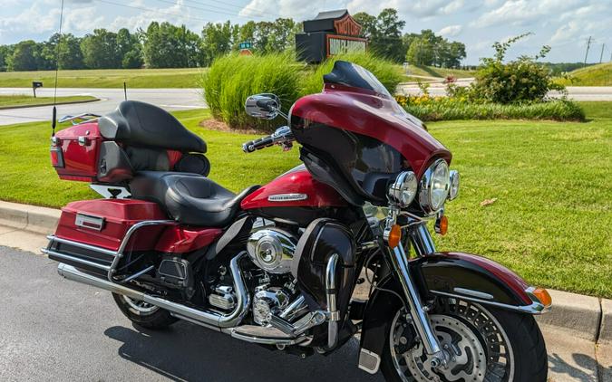 2013 Harley-Davidson Electra Glide® Ultra Limited Two-Tone Ember Red Sunglo/Merlot Sungl