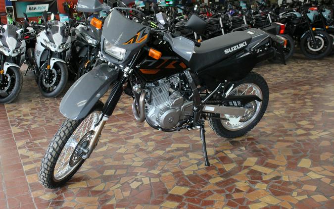 2026 Suzuki DR650S DR650S - T7100340