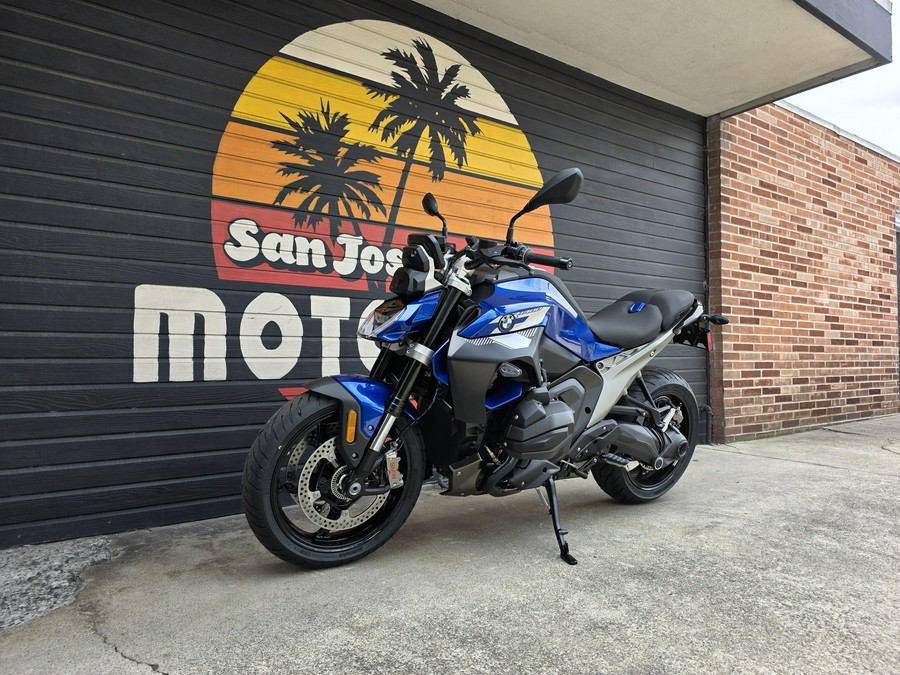 2026 BMW R 1300 R
