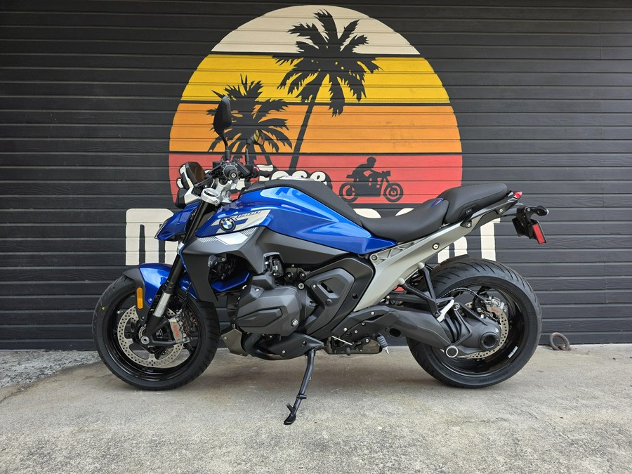 2026 BMW R 1300 R