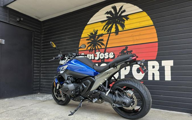 2026 BMW R 1300 R