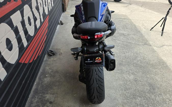 2026 BMW R 1300 R