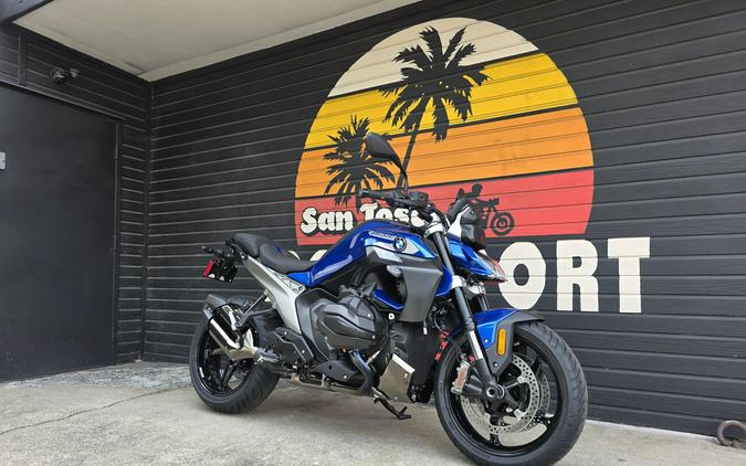2026 BMW R 1300 R
