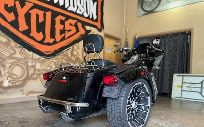 FLTRT 2023 Road Glide® 3