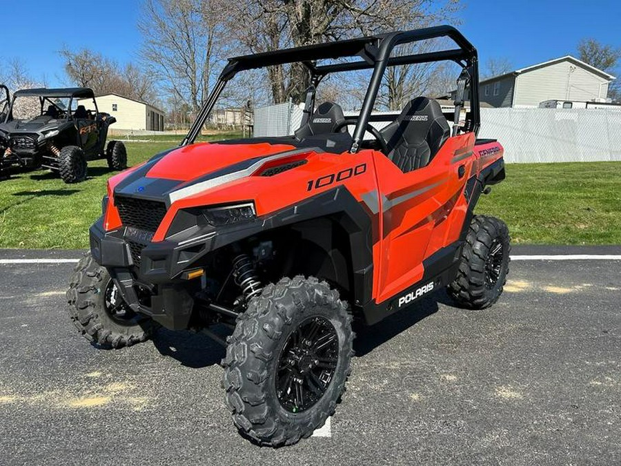 2024 Polaris Industries GENERAL® 1000 Premium