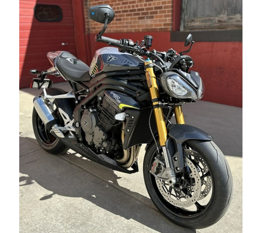 2025 Triumph Speed Triple 1200 RS Jet Black 1200 RS
