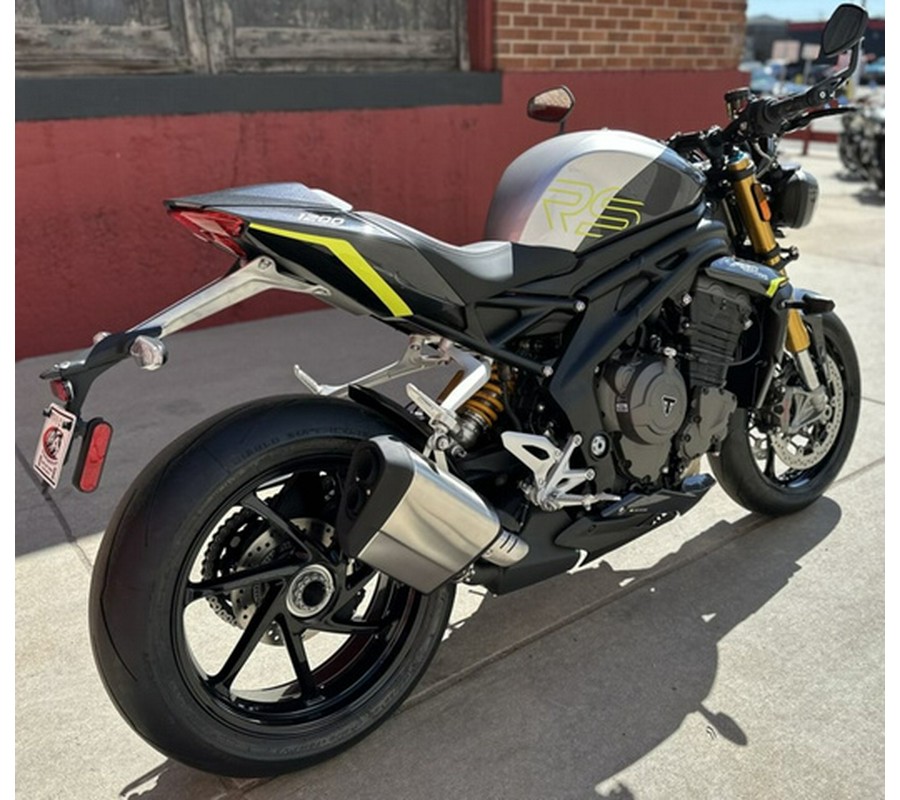 2025 Triumph Speed Triple 1200 RS Jet Black 1200 RS