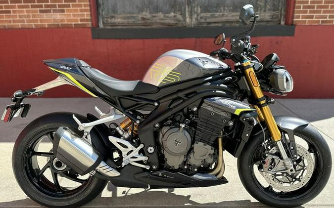 2025 Triumph Speed Triple 1200 RS Jet Black 1200 RS