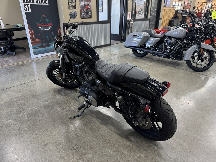 2017 Harley-Davidson Roadster