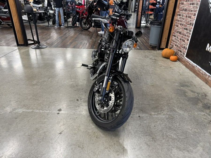 2017 Harley-Davidson Roadster