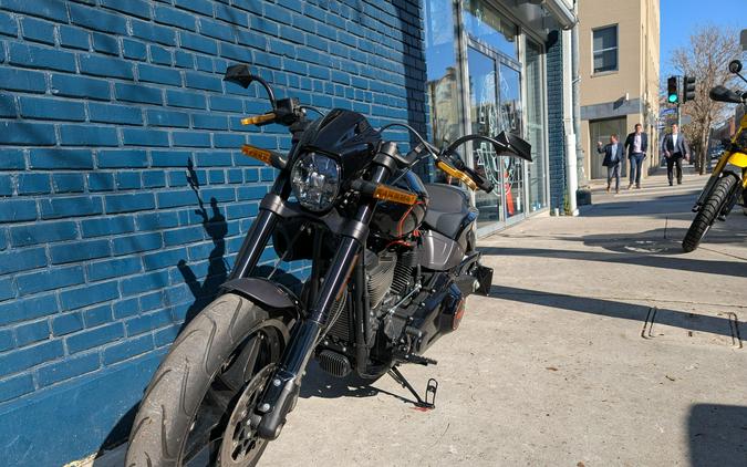 2019 Harley-Davidson FXDRS 114