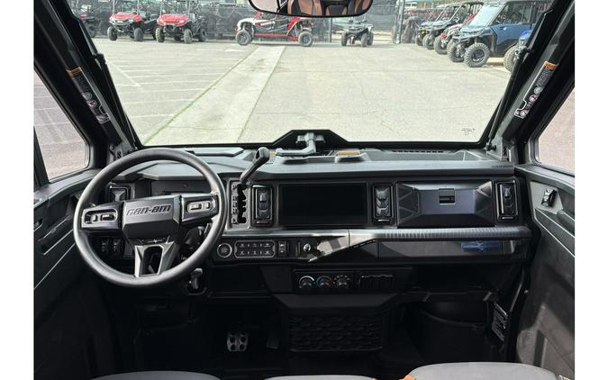 2026 Can-Am Defender Max Lone Star Cab HD11
