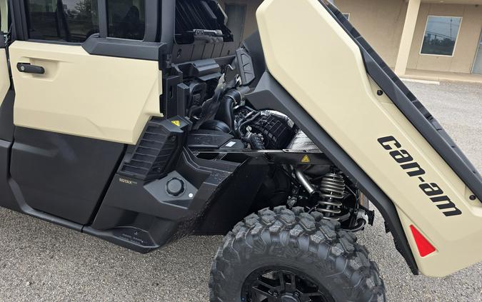 2026 Can-Am Defender MAX Limited HD11