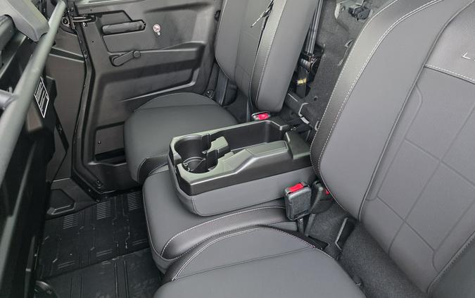 2026 Can-Am Defender MAX Limited HD11