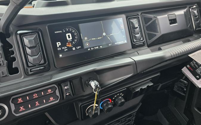 2026 Can-Am Defender MAX Limited HD11