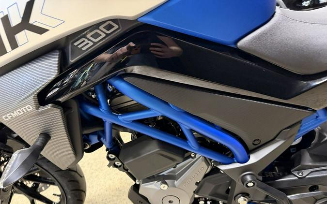2026 CFMOTO 300NK