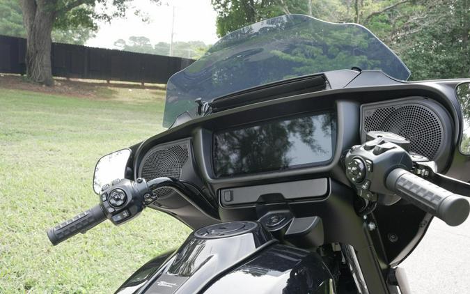 FLHX 2025 Street Glide