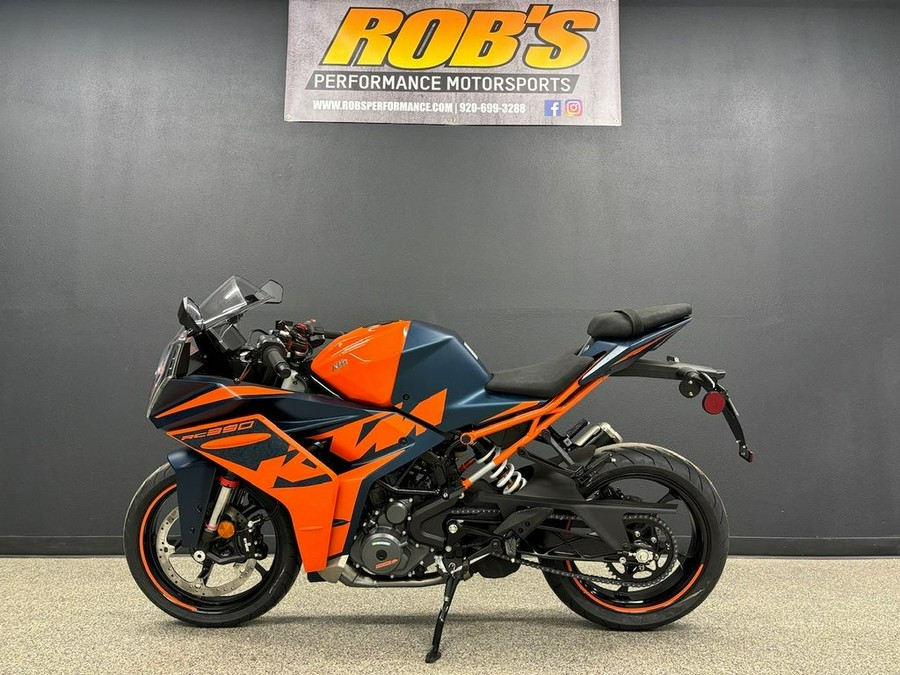 2023 KTM RC 390