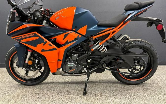 2023 KTM RC 390