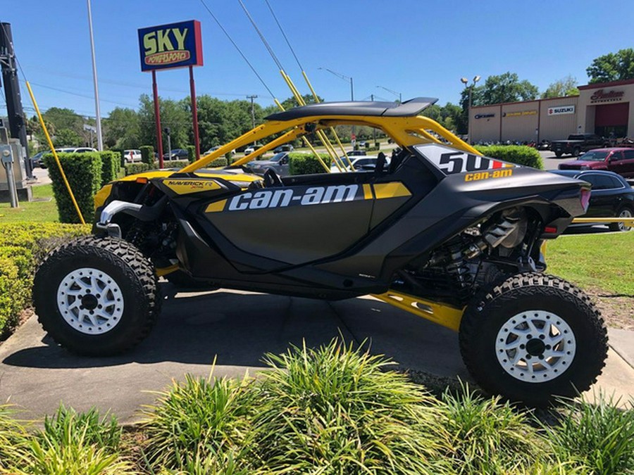 2024 Can-Am Maverick R X RS With Smart-Shox Carbon Black & Neo