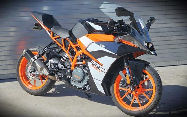 2017 KTM RC 390 ABS