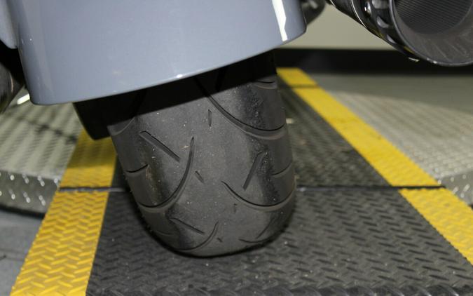 Harley-Davidson CVO Road Glide 2018 FLTRXSE 953187T GUNSHIP GRAY