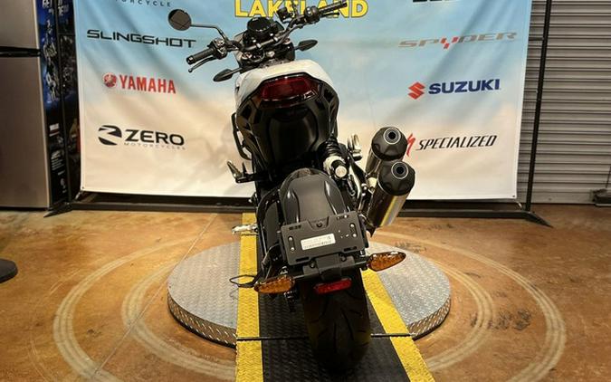 2024 Indian FTR Sport Storm Gray/Red