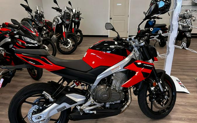 2026 Aprilia Tuono 457