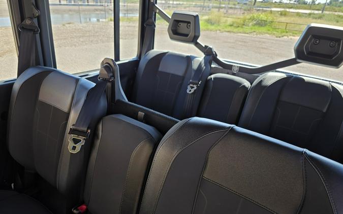 2026 Can-Am Defender MAX XT CAB HD11