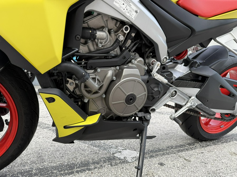 2021 Aprilia Tuono 660