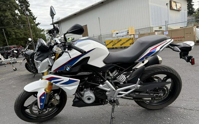2018 BMW G 310 R Pearl White Metallic