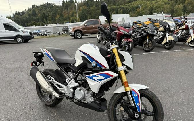 2018 BMW G 310 R Pearl White Metallic