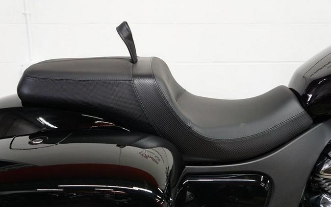 2026 Indian Challenger Limited Black Metallic